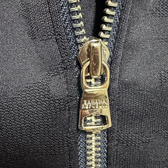 Banana Republic Men's Dark Zip-Up Hoodie Sweater - Picture 4 of 10